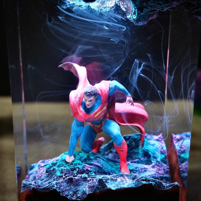 Superman Resin Epoxy Lamp