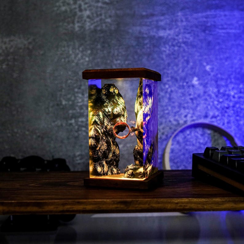 Power Ring Dark LOTR Resin Lamp