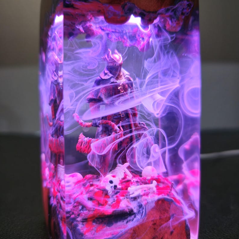 Bloodborne Resin Lamp 3