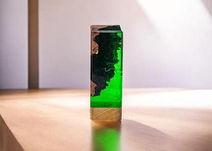 DEEP Green OCEAN Resin Epoxy Lamp