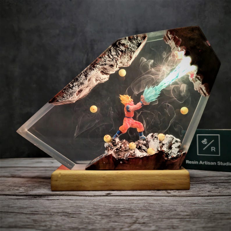 Goku Resin Lamp