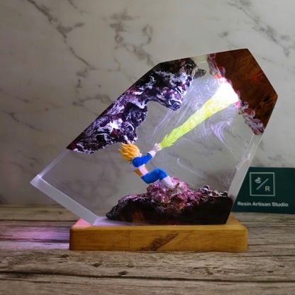 Vegeta Resin Lamp