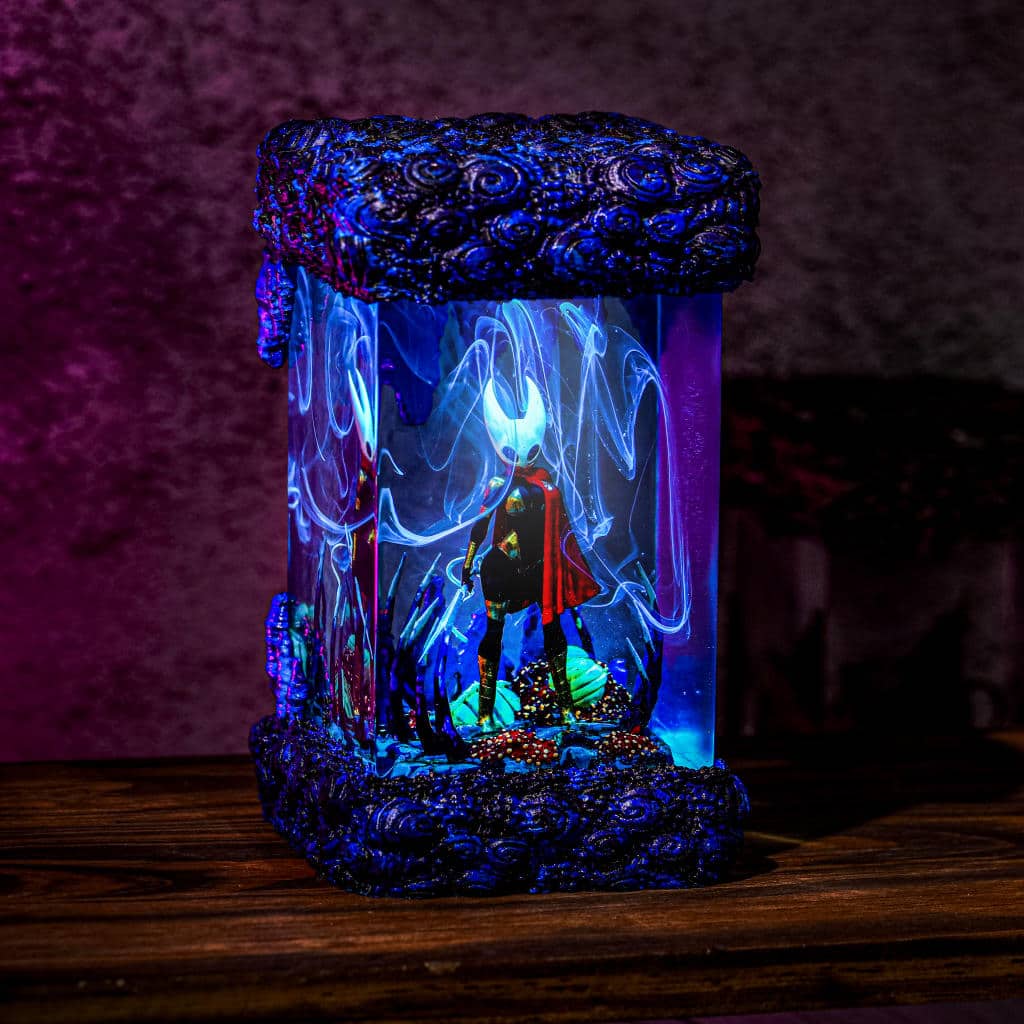 The Knight and Hornet Hollow Knight Resin Lamp