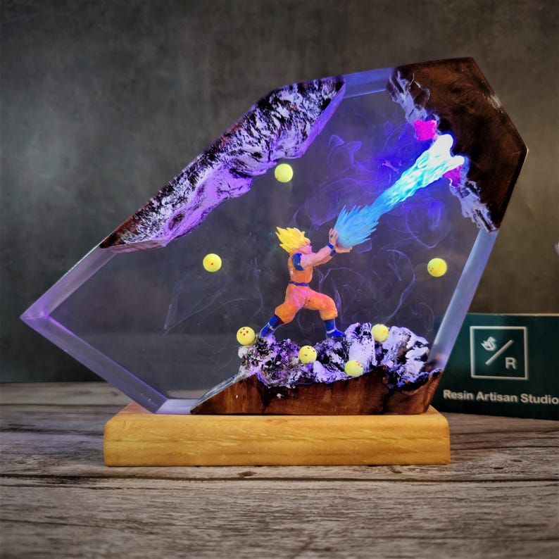 Goku Resin Lamp