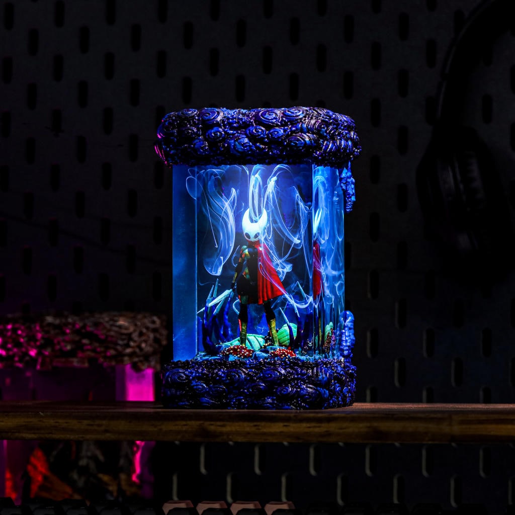 The Knight and Hornet Hollow Knight Resin Lamp