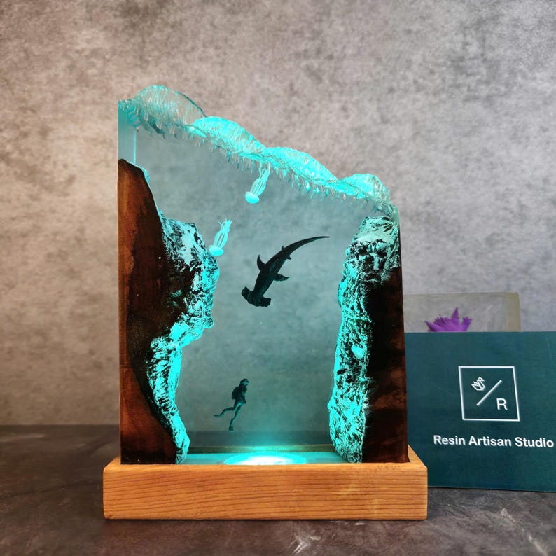 Hammerhead shark Resin Epoxy Lamp