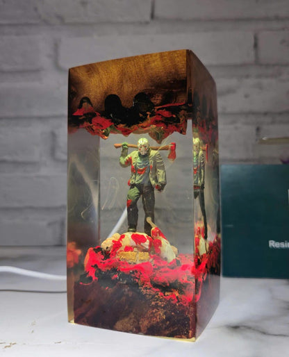 Jason Resin Lamp