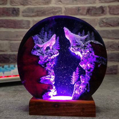 Diorama Wolf Lamp