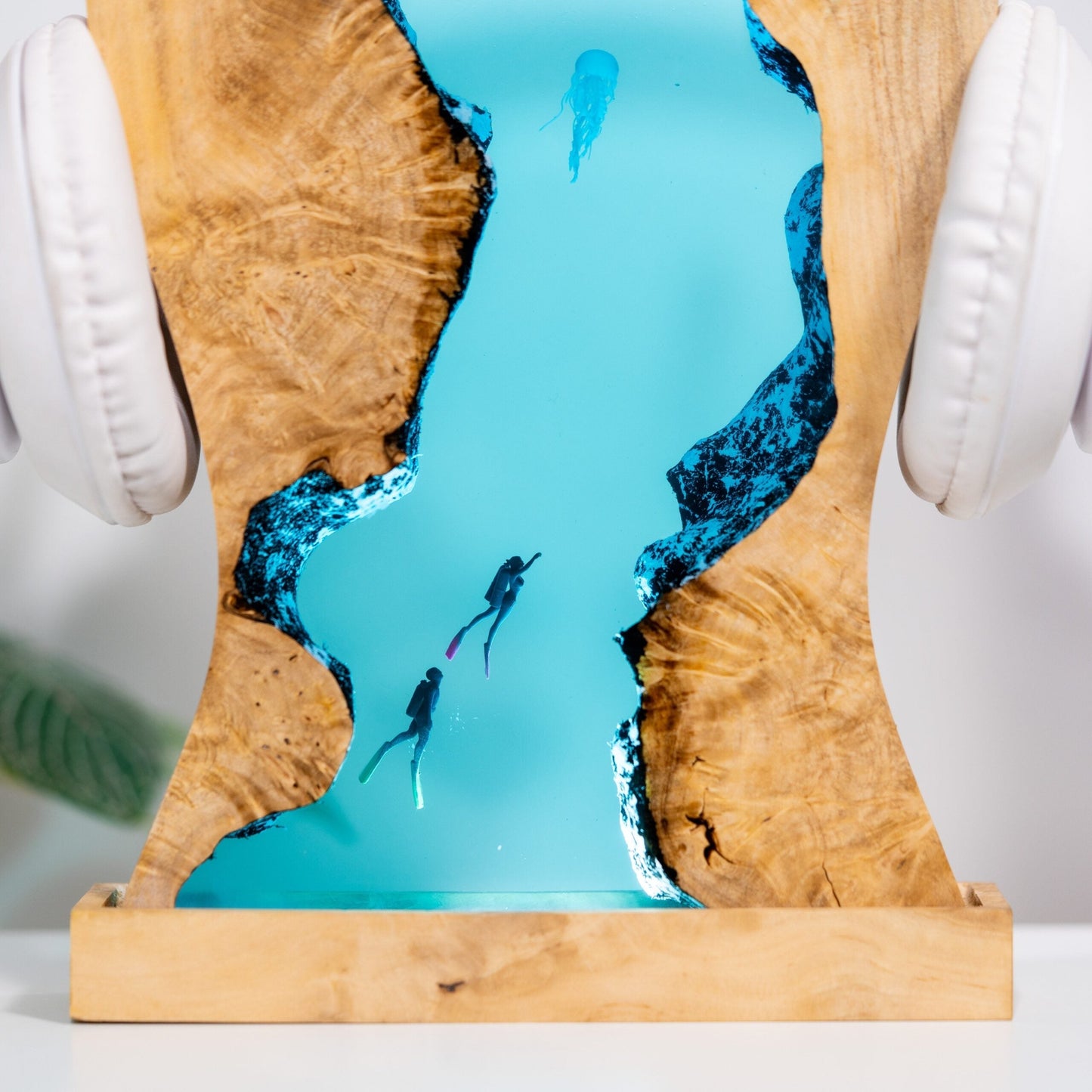 Headphone Stand Jellyfish Epoxy Lamp