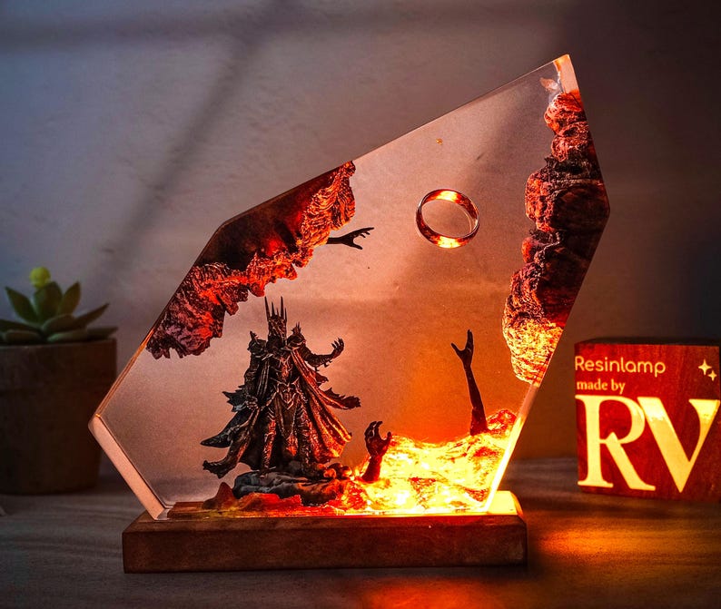 Diorama Power Ring Lamp