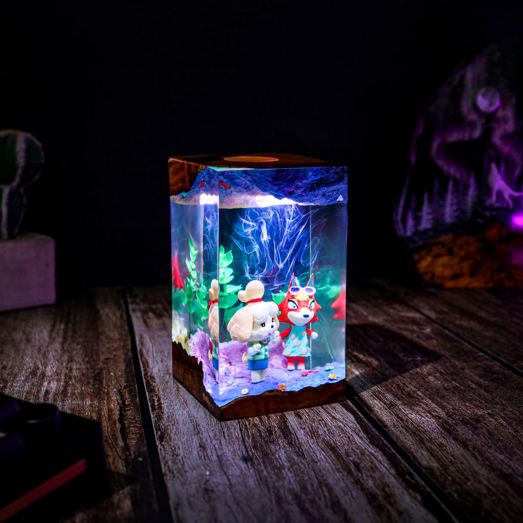 Animal Crossing Isabelle and Audie Night Light