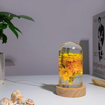 Strawflowers Epoxy lamp