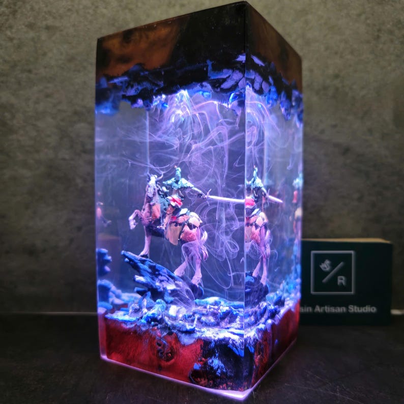 Torrent Resin Lamp