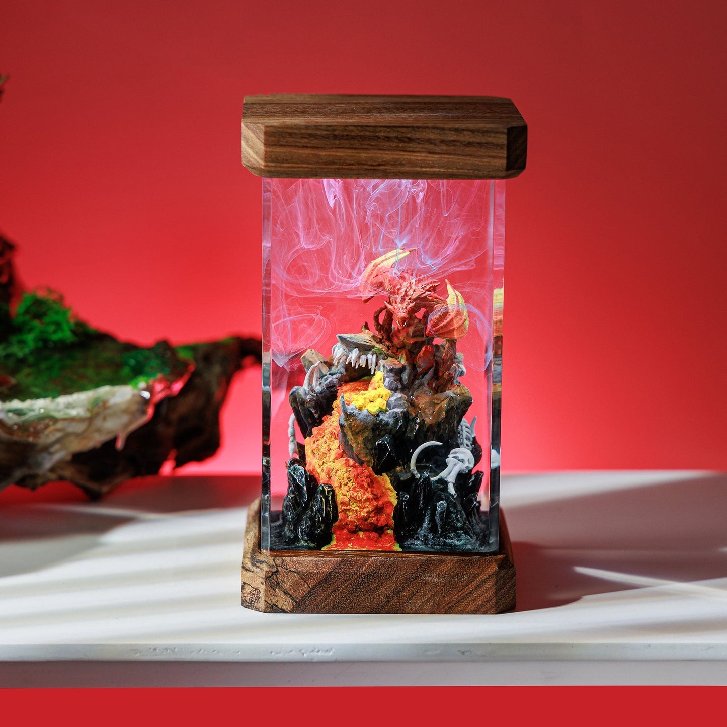 Mythology Dragon Resin Diorama Lamp