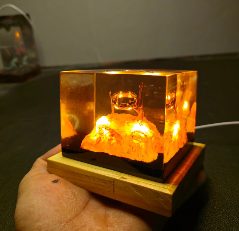 Ring Of Dark Lord Resin Lamp