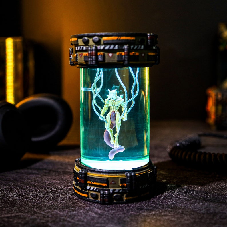 Mewtwo diorama Epoxy Lamp