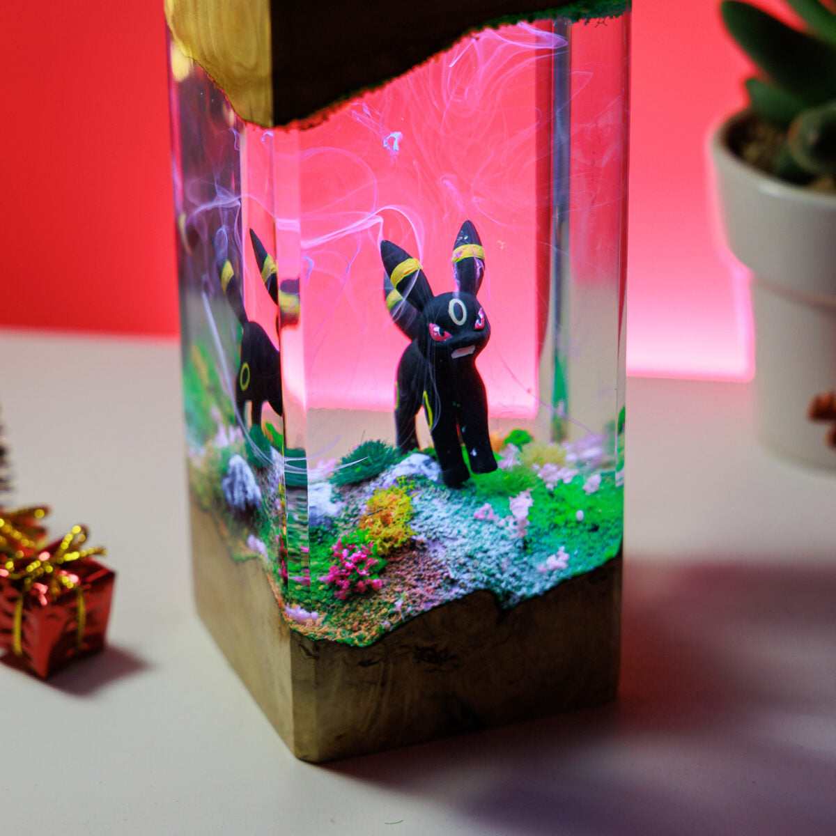 Umbreon Pokemon Resin Diorama Lamp