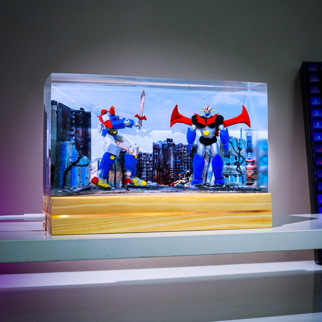 Voltes V VS Mazinger Z Resin Night Light