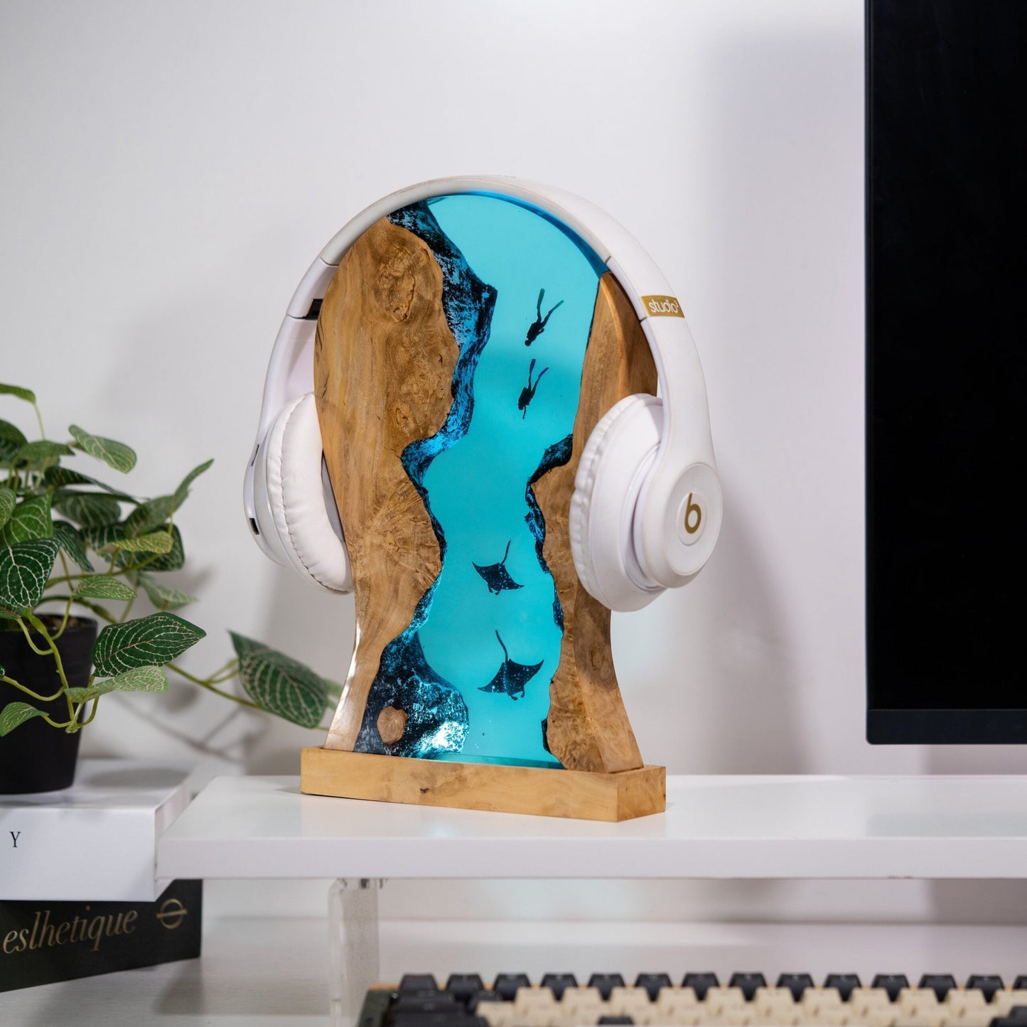 Headphone Stand Ray Epoxy Lamp