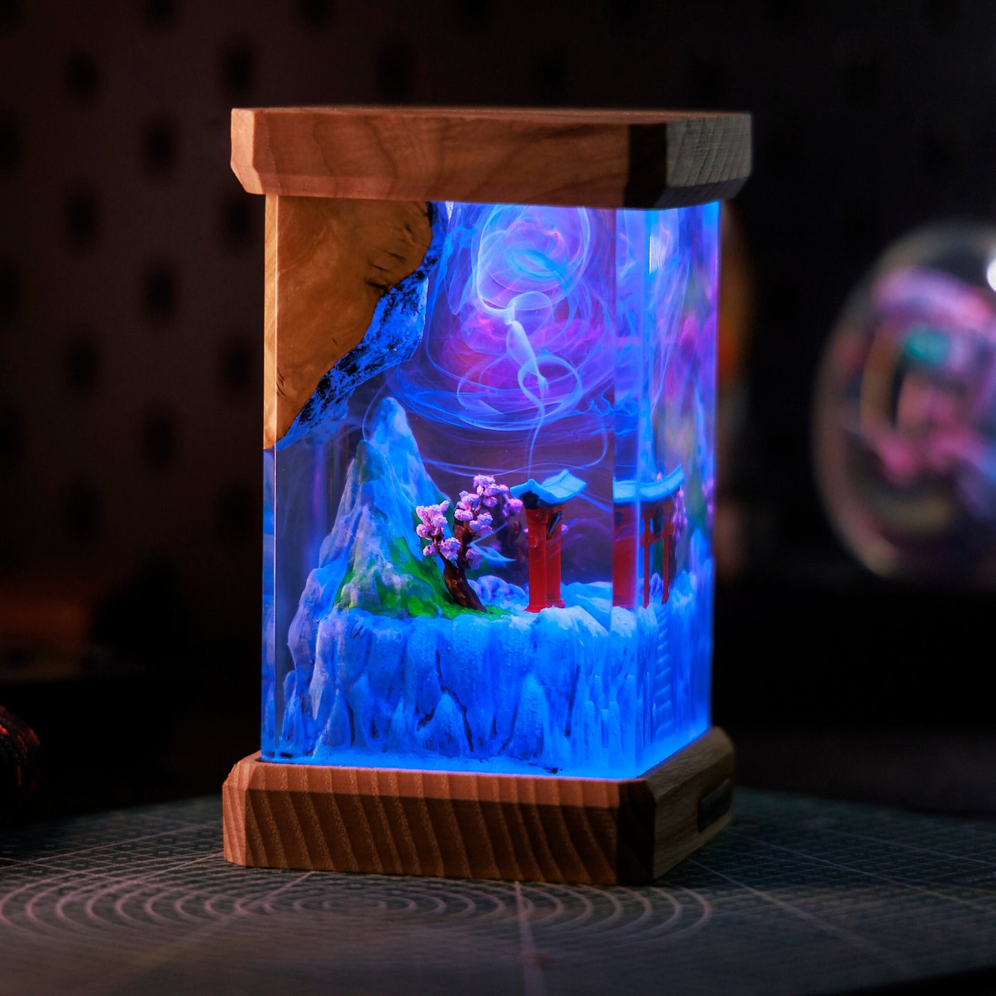 Frozen Torri Gate Resin Lamp