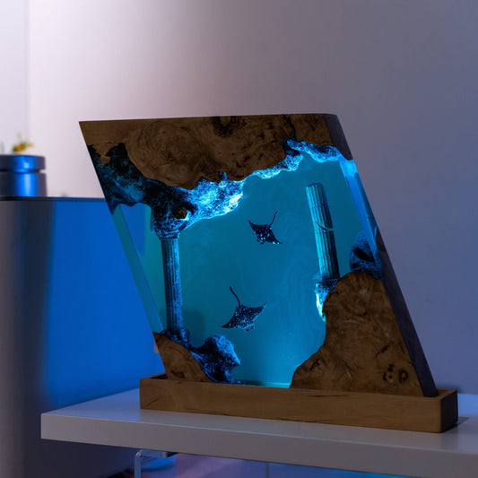 Manta Rays Resin Lamp  2