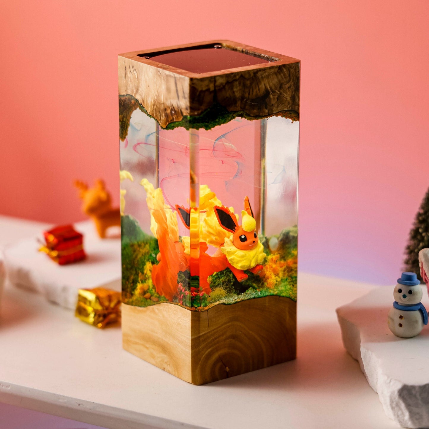 Flareon Pokemon Resin Diorama Lamp