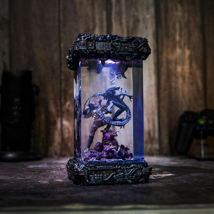 Xenomorph Vs Predator Diorama Lamp