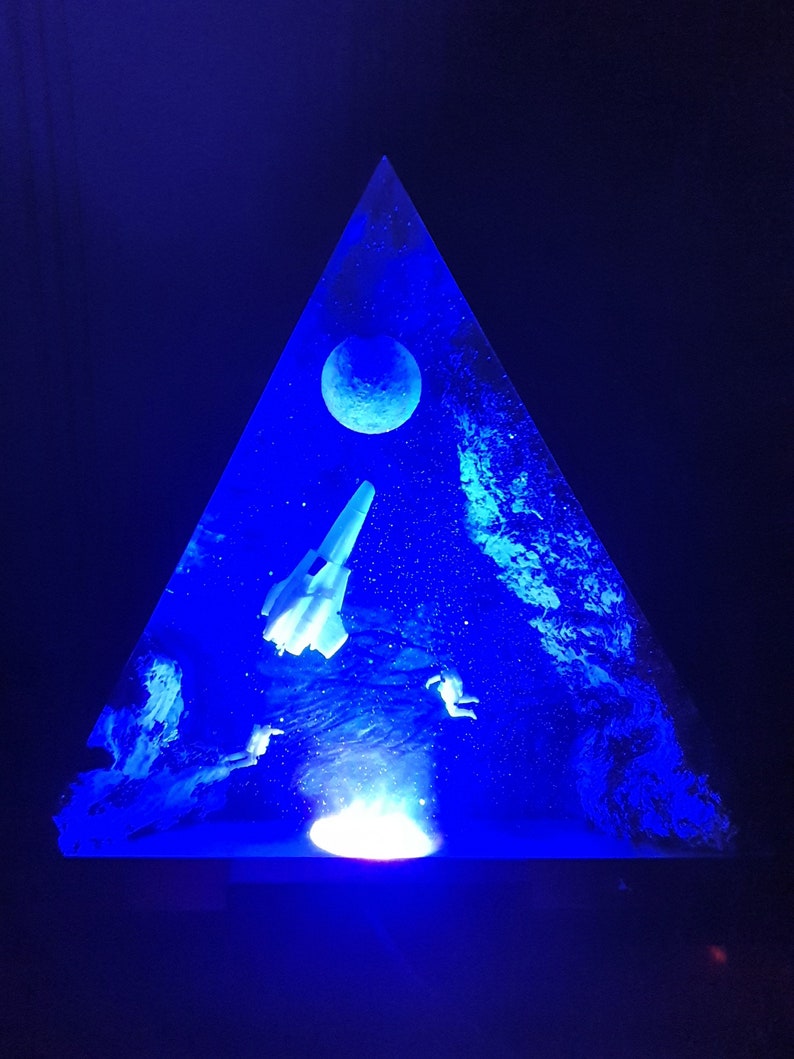 Astronauts Interstellar Epoxy Lamp Triangle