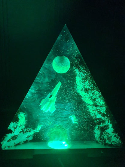 Astronauts Interstellar Epoxy Lamp Triangle