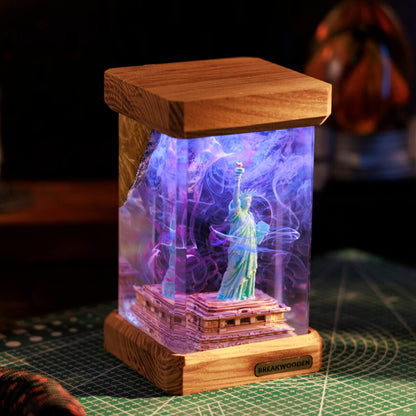 Statue Resin Lamp